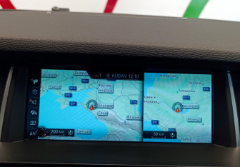 Подержанный автомобиль BMW X4 2016 года (23 фото)