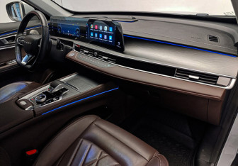 Подержанный автомобиль Chery Tiggo 8 Pro Max 2024 года (7 фото)