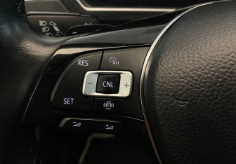 Подержанный автомобиль Volkswagen Tiguan 2019 года (20 фото)