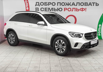 Подержанный автомобиль Mercedes-Benz GLC Coupe 2021 года (3 фото)