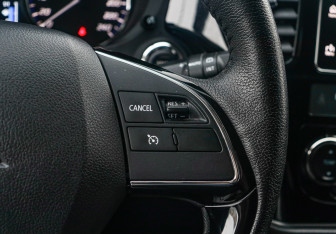 Подержанный автомобиль Mitsubishi Outlander 2018 года (26 фото)