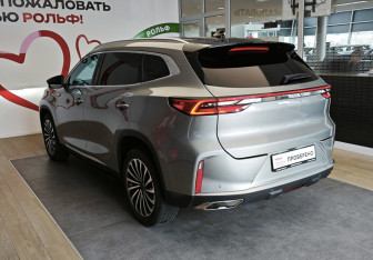 Подержанный автомобиль Exeed TXL 2023 года (6 фото)