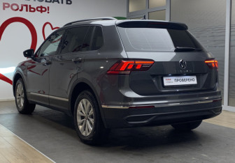 Подержанный автомобиль Volkswagen Tiguan 2021 года (6 фото)