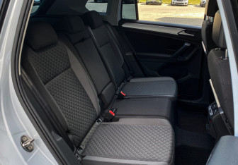 Подержанный автомобиль Volkswagen Tiguan 2019 года (10 фото)