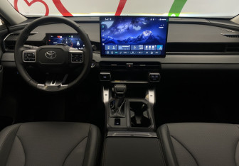 Новый Toyota RAV4 2026 (8 фото)