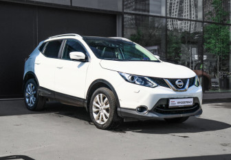 Подержанный автомобиль Nissan Qashqai 2014 года (3 фото)