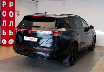 Новый Volkswagen Teramont 2025 (4 фото)