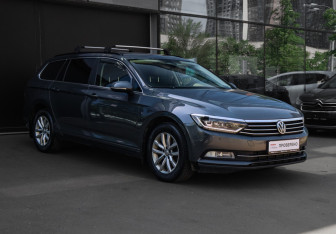 Подержанный автомобиль Volkswagen Passat Wagon 2016 года (3 фото)