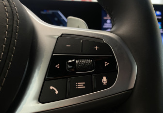 Подержанный автомобиль BMW X5 2025 года (33 фото)