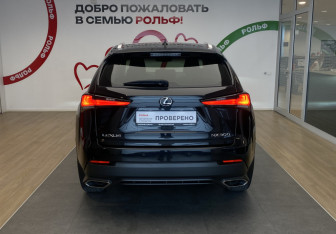 Подержанный автомобиль Lexus NX 2018 года (5 фото)