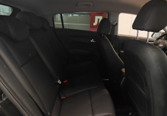 Подержанный автомобиль Kia Rio Hatchback 2021 года (10 фото)