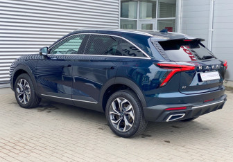Подержанный автомобиль Haval F7 2025 года (6 фото)