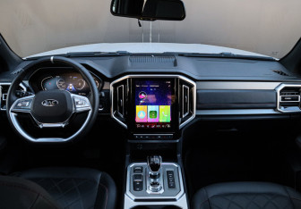 Подержанный автомобиль JAC T9 2024 года (10 фото)