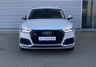 Подержанный автомобиль Audi SQ5 2020 года (2 фото)