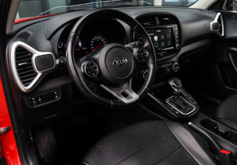 Подержанный автомобиль Kia Soul 2021 года (12 фото)