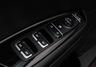 Подержанный автомобиль Kia Optima Sedan 2018 года (15 фото)