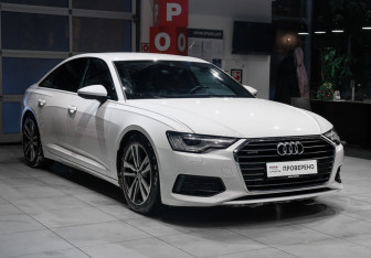 Подержанный автомобиль Audi A6 Sedan 2019 года (3 фото)