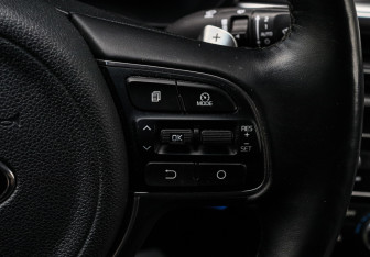 Подержанный автомобиль Kia Optima Sedan 2018 года (23 фото)