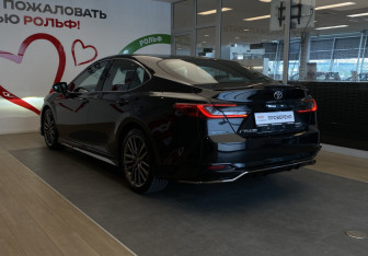 Новый Toyota Camry Sedan 2026 (6 фото)