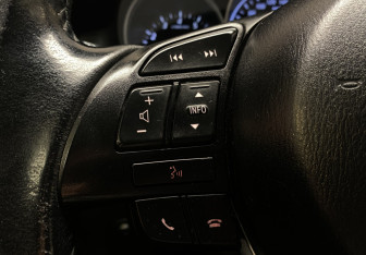 Подержанный автомобиль Mazda CX-5 2013 года (20 фото)