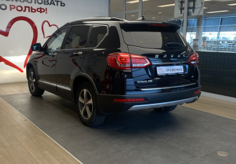 Подержанный автомобиль Haval H6 2019 года (6 фото)