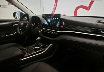 Новый Toyota Highlander 2026 (17 фото)