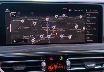 Подержанный автомобиль BMW X3 2024 года (22 фото)