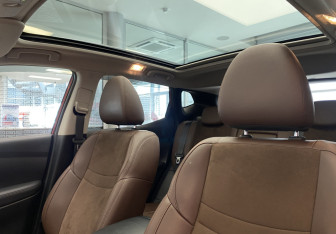 Подержанный автомобиль Nissan Qashqai 2020 года (12 фото)
