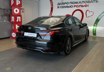 Новый Toyota Camry Sedan 2026 (4 фото)