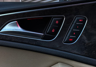 Подержанный автомобиль Audi A6 Sedan 2017 года (27 фото)
