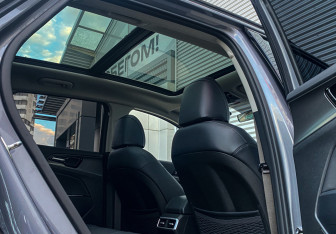 Подержанный автомобиль Kia Sportage 2024 года (11 фото)