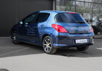 Подержанный автомобиль Peugeot 308 Wagon 2009 года (6 фото)
