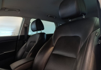 Подержанный автомобиль Hyundai Tucson 2017 года (13 фото)