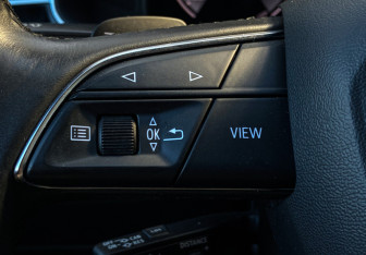Подержанный автомобиль Audi Q7 2020 года (31 фото)