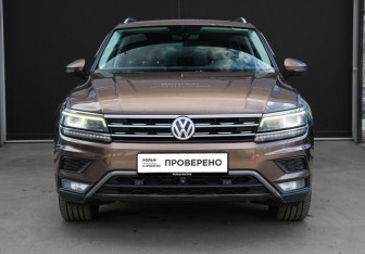 Подержанный автомобиль Volkswagen Tiguan 2017 года (2 фото)