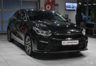 Подержанный автомобиль Kia Cerato Sedan 2020 года (3 фото)