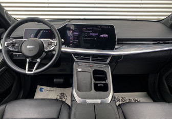 Подержанный автомобиль Haval F7 2025 года (10 фото)