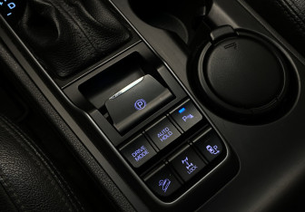 Подержанный автомобиль Hyundai Tucson 2015 года (20 фото)