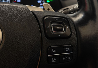 Подержанный автомобиль Lexus NX 2018 года (18 фото)
