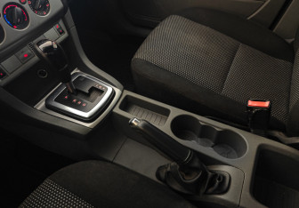 Подержанный автомобиль Ford Focus Hatchback 2010 года (12 фото)