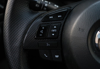 Подержанный автомобиль Mazda 3 Sedan 2015 года (18 фото)