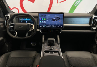 Подержанный автомобиль Jetour T2 2024 года (12 фото)