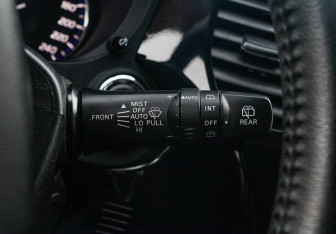 Подержанный автомобиль Mitsubishi Outlander 2018 года (24 фото)