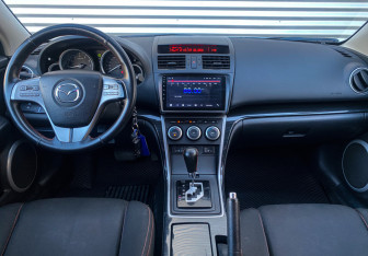 Подержанный автомобиль Mazda 6 Sedan 2007 года (10 фото)