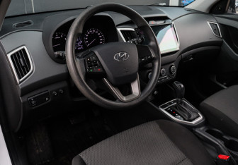 Подержанный автомобиль Hyundai Creta 2021 года (12 фото)