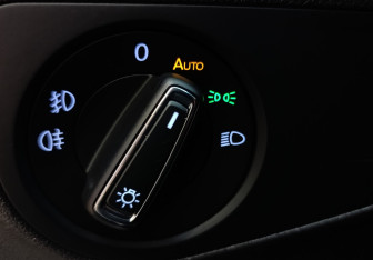 Подержанный автомобиль Volkswagen Tiguan 2020 года (16 фото)