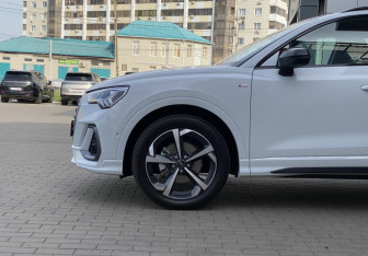 Новый Audi Q3 2026 (7 фото)