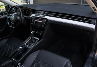 Подержанный автомобиль Volkswagen Passat Wagon 2016 года (7 фото)