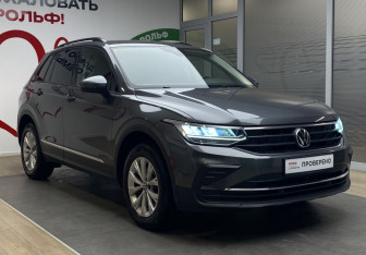 Подержанный автомобиль Volkswagen Tiguan 2021 года (3 фото)