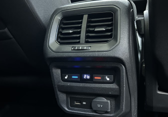 Подержанный автомобиль Volkswagen Tiguan 2019 года (8 фото)